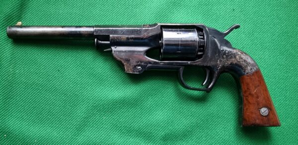 Allen and Wheelock center hammer .44 revolver - Image 3